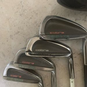 Woman’s cobra 6 pc golf set in right handed